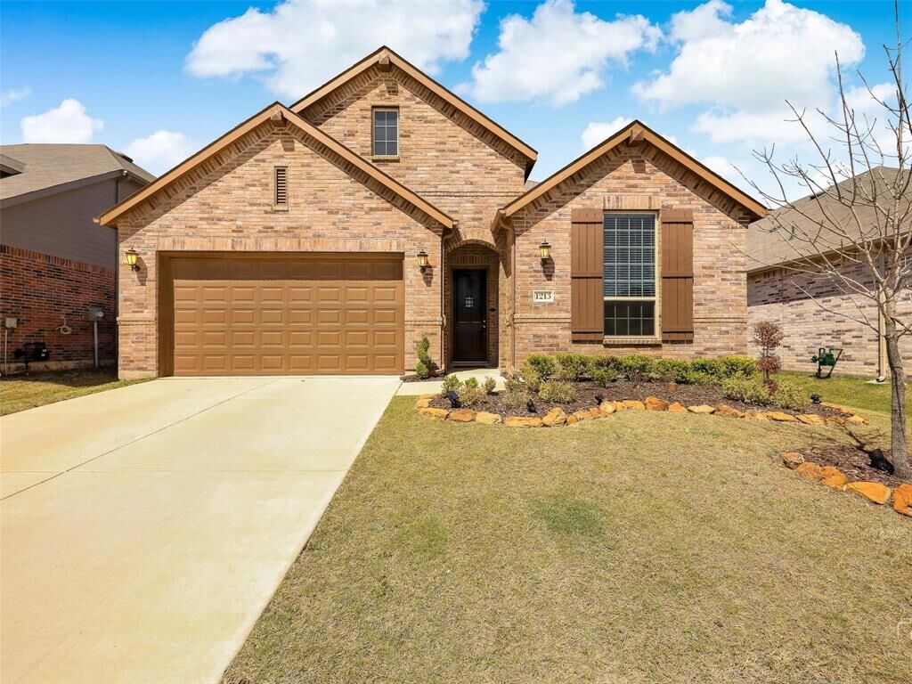 Property Photo: 1213 Thrasher Drive TX 75068