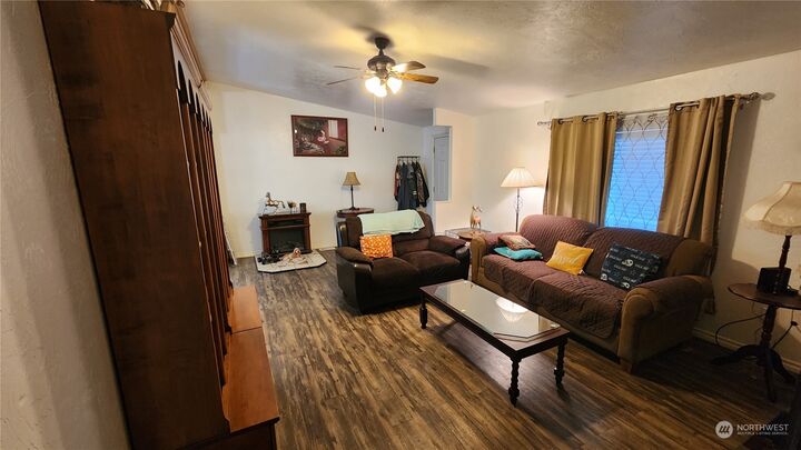 Property Photo: 4815 Airway Drive 177 WA 98837