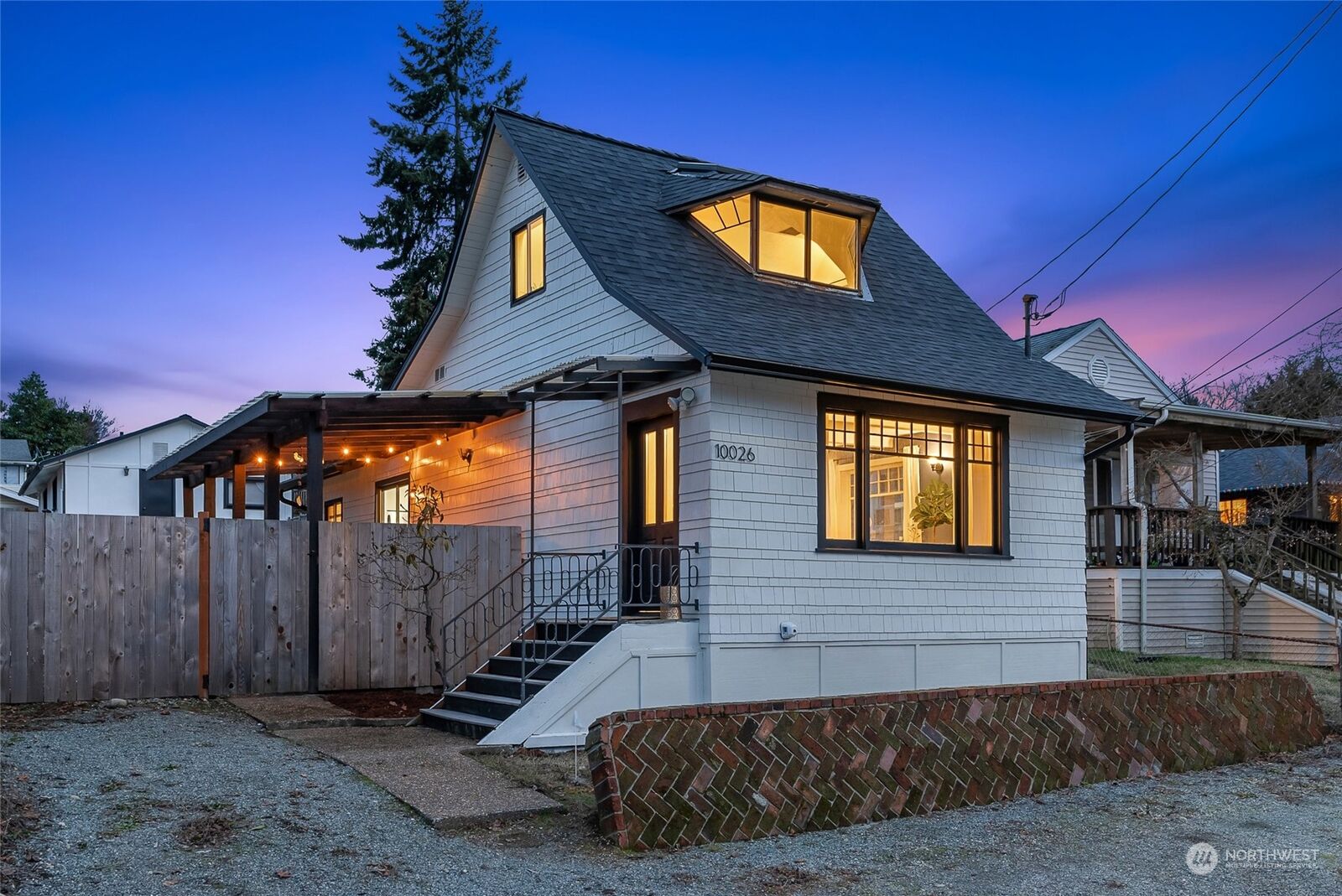 Property Photo:  10026 41st Avenue SW  WA 98146 