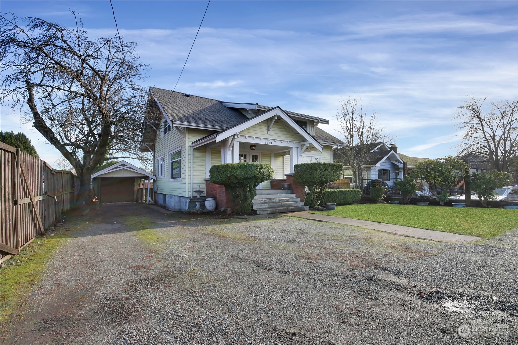 Property Photo:  5603 Milwaukee Avenue E  WA 98373 