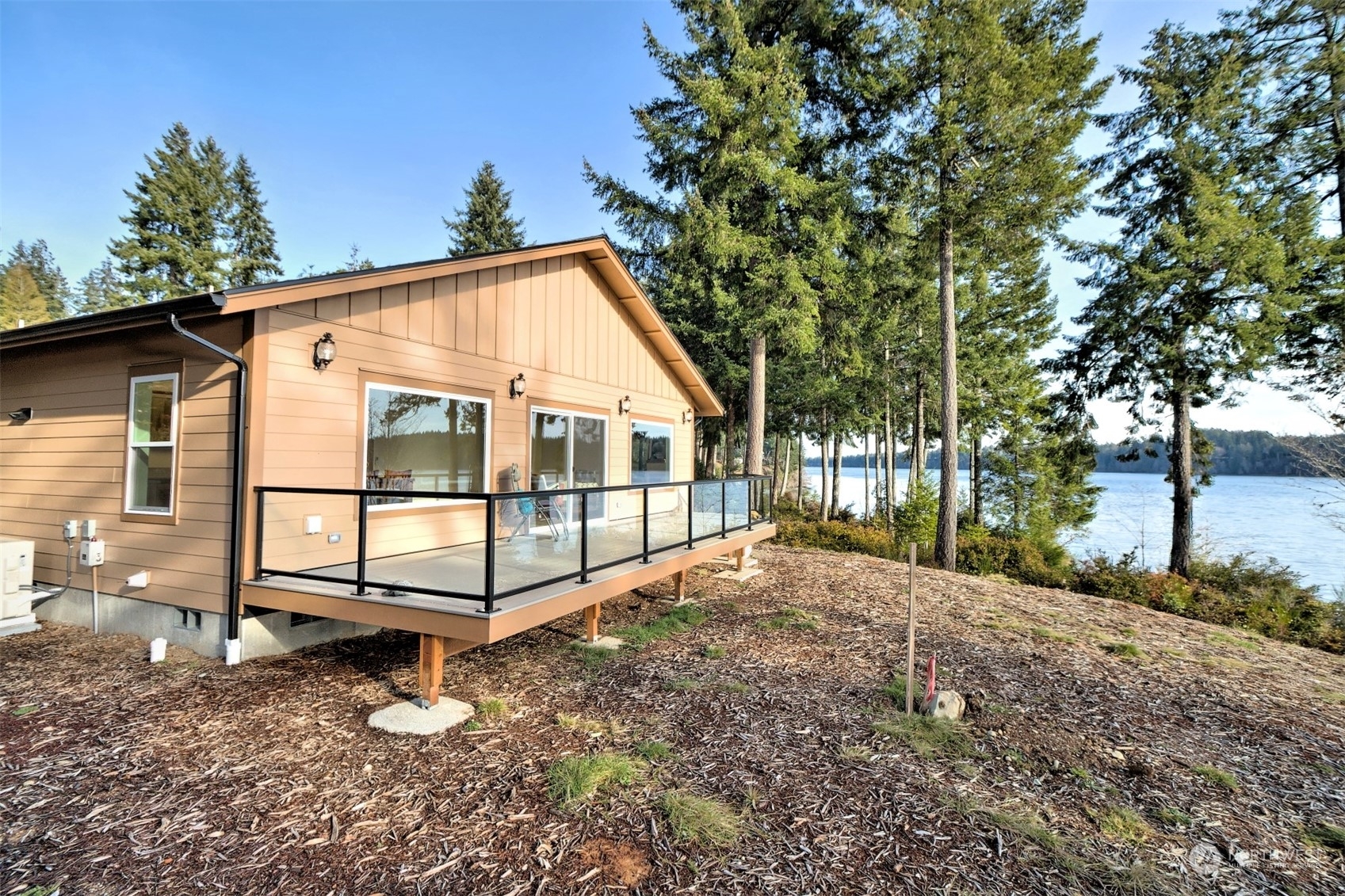 Property Photo:  331 E Robbins Road  WA 98546 