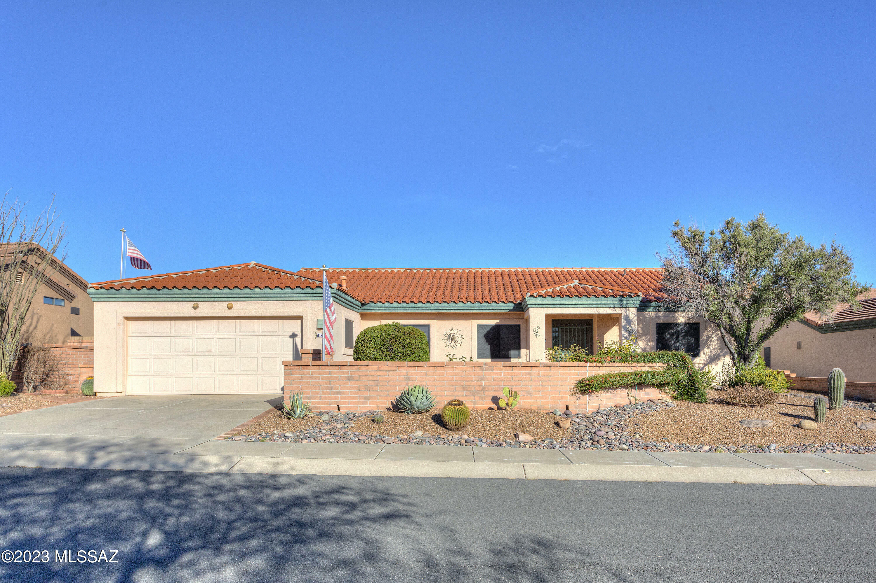 Property Photo:  1620 W Vista Ridge Drive  AZ 85622 