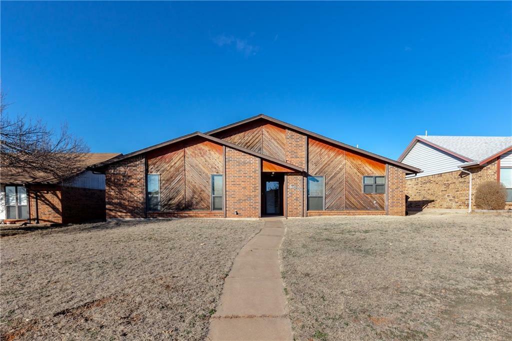 Property Photo:  629 NW 141st Street  OK 73013 