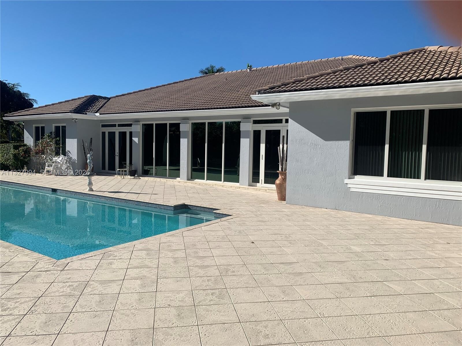 Property Photo:  7625 SW 75th Ave  FL 33143 