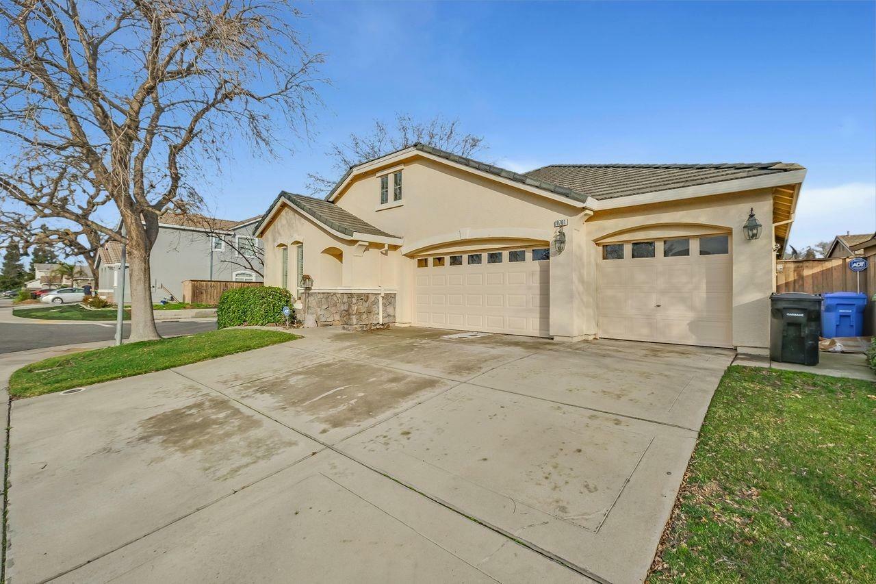 Property Photo:  9701 McKenna Drive  CA 95757 