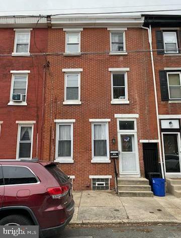 Property Photo:  2174 E Sergeant Street  PA 19125 