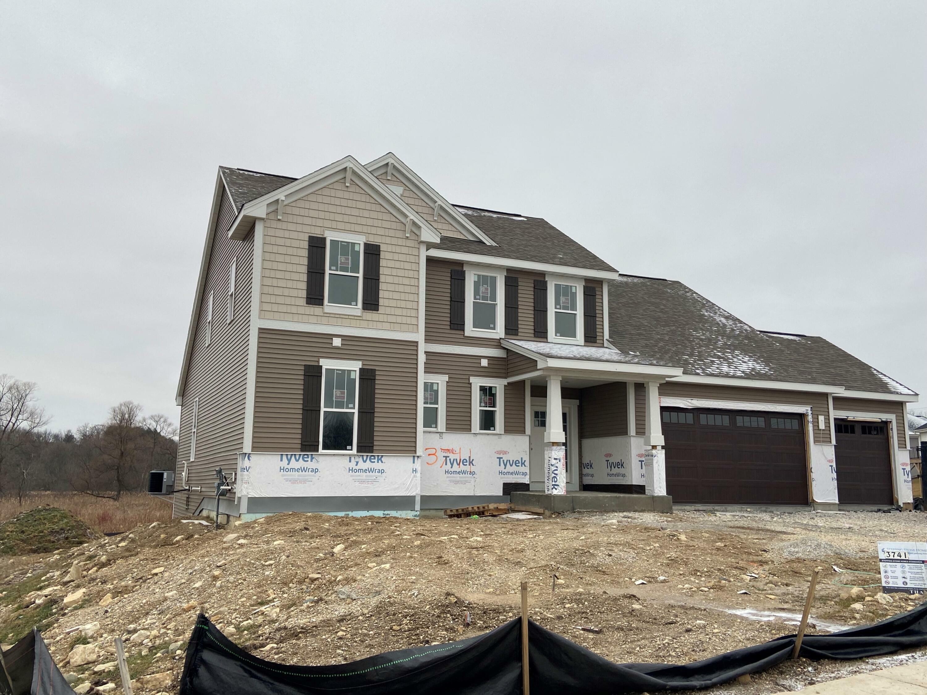 Property Photo: 3741 Olde Howell Rd WI 53186