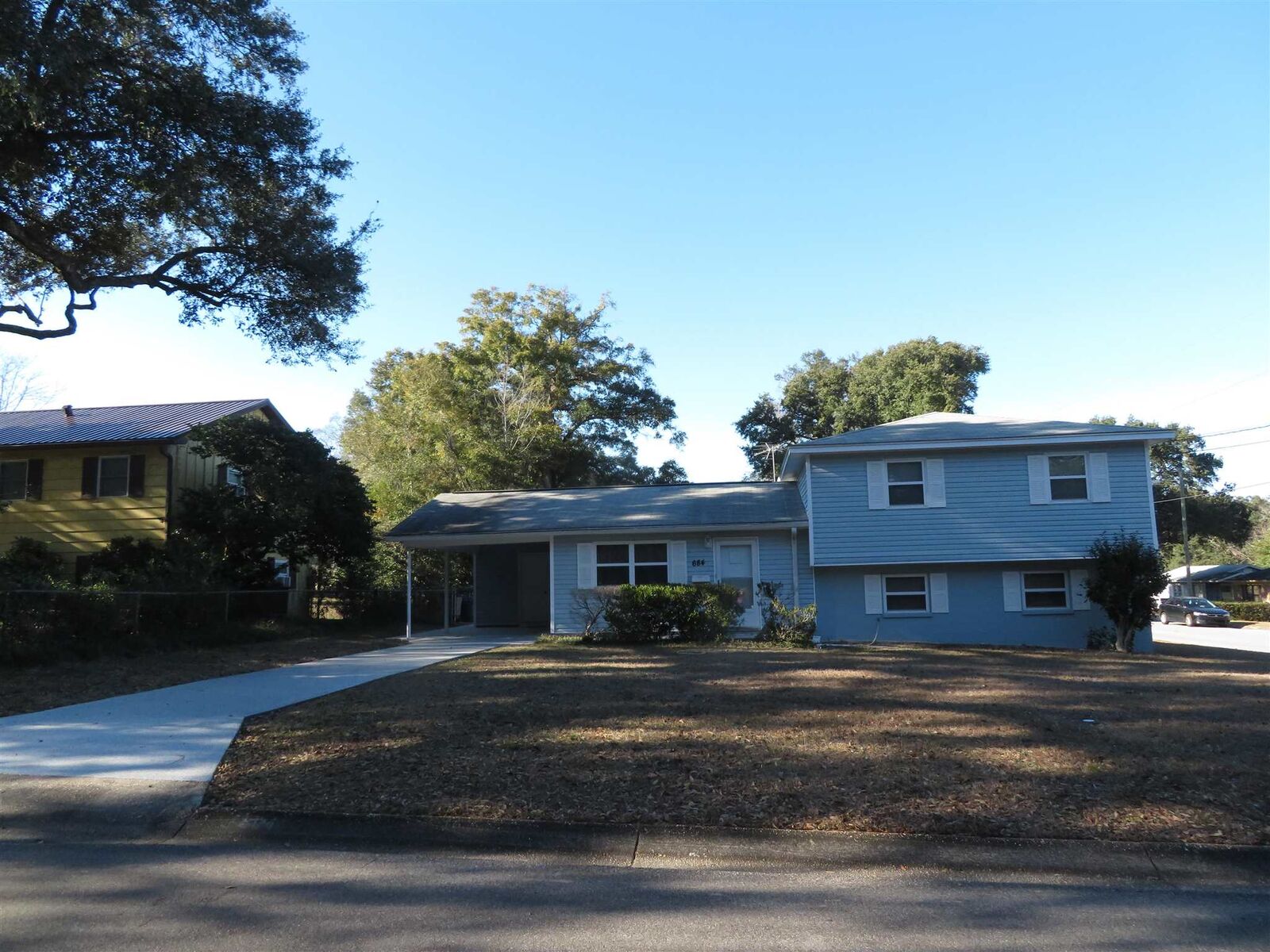 Property Photo: 684 E Wynnehurst St FL 32503