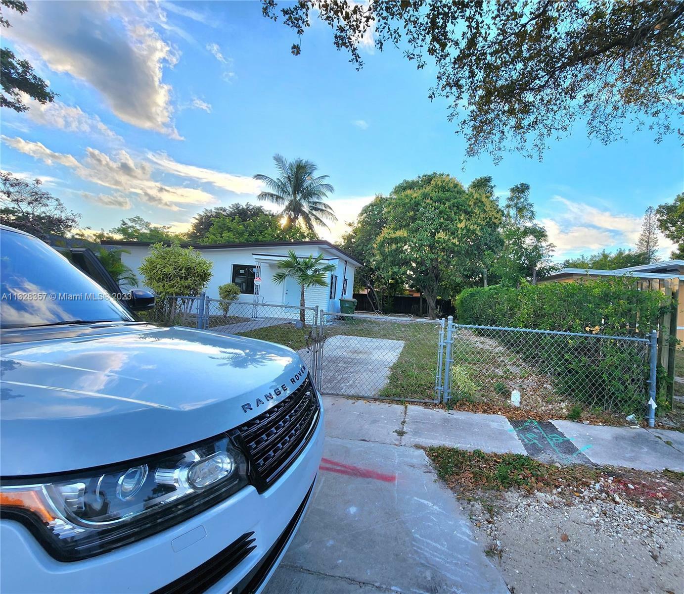 Property Photo:  14070 NW 5th Pl  FL 33168 