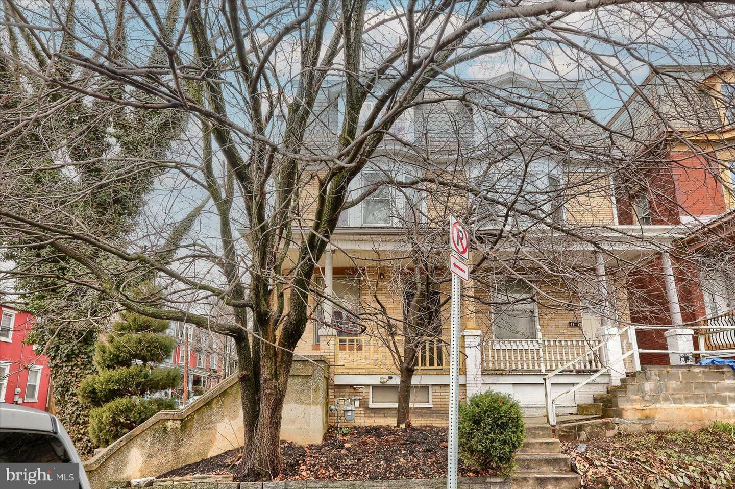 Property Photo: 1820 Regina Street PA 17103