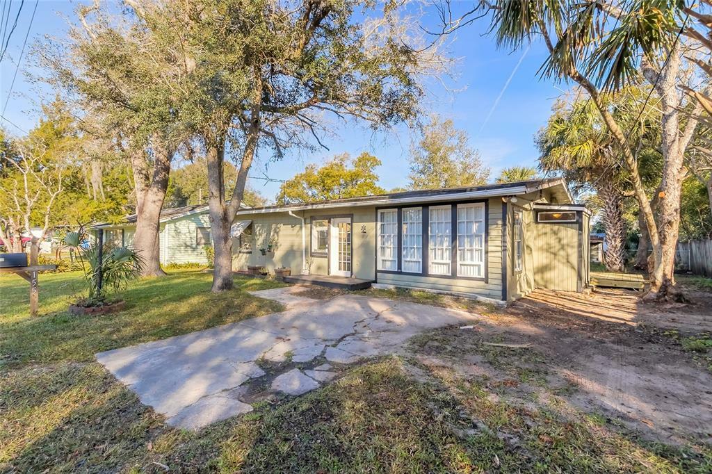 Property Photo:  155 Grace Street  FL 32724 