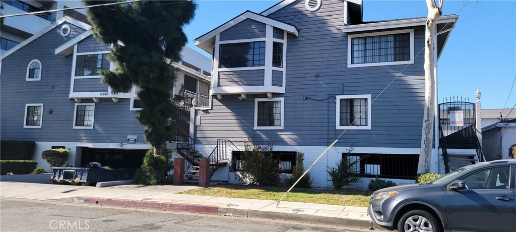 Property Photo:  4345 W 154th Street 16  CA 90260 