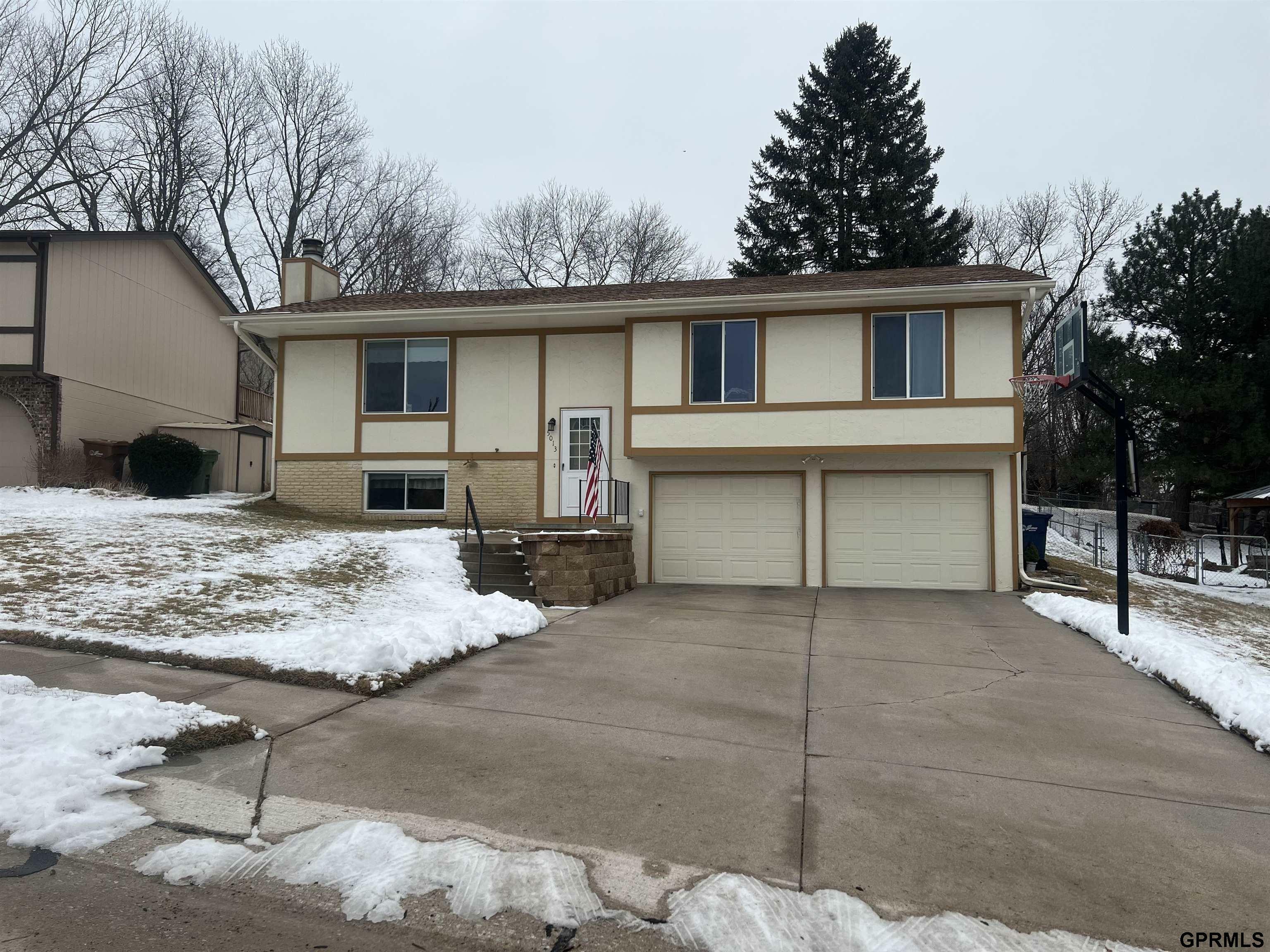Property Photo: 5013 Bernadette Avenue NE 68157-0000