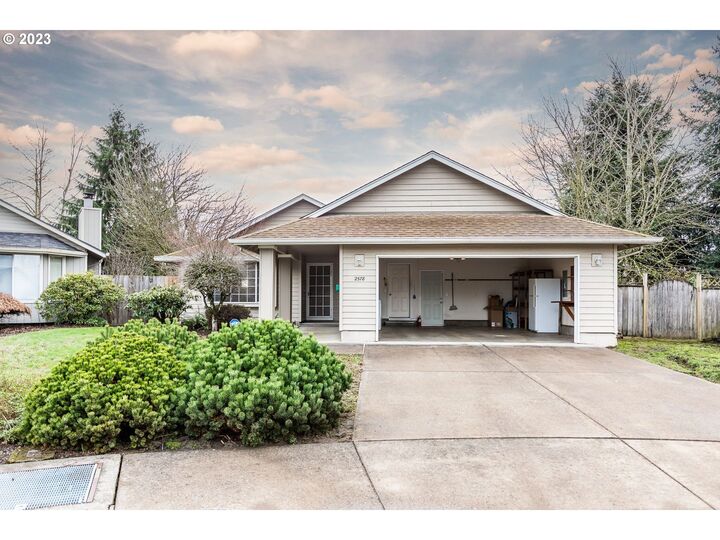 2578 Cubit St  Eugene OR 97402 photo