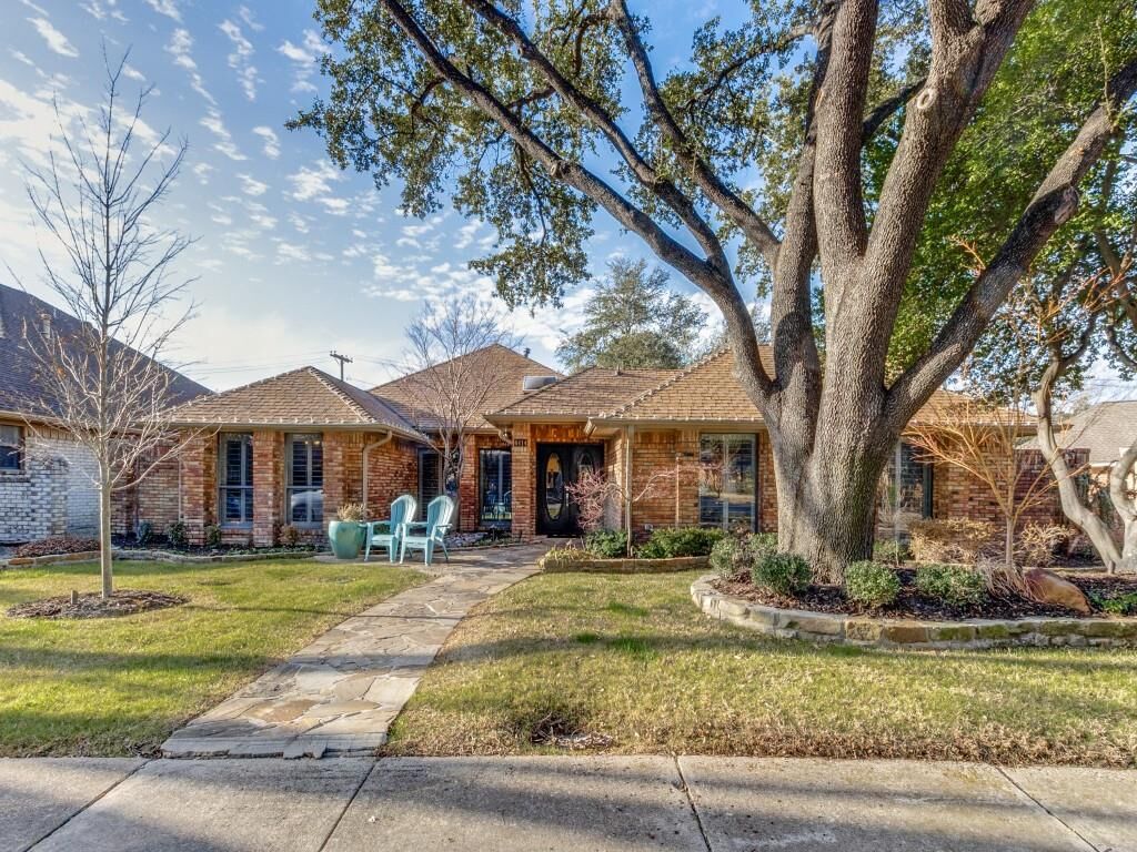 Property Photo: 6414 Copper Creek Drive TX 75248