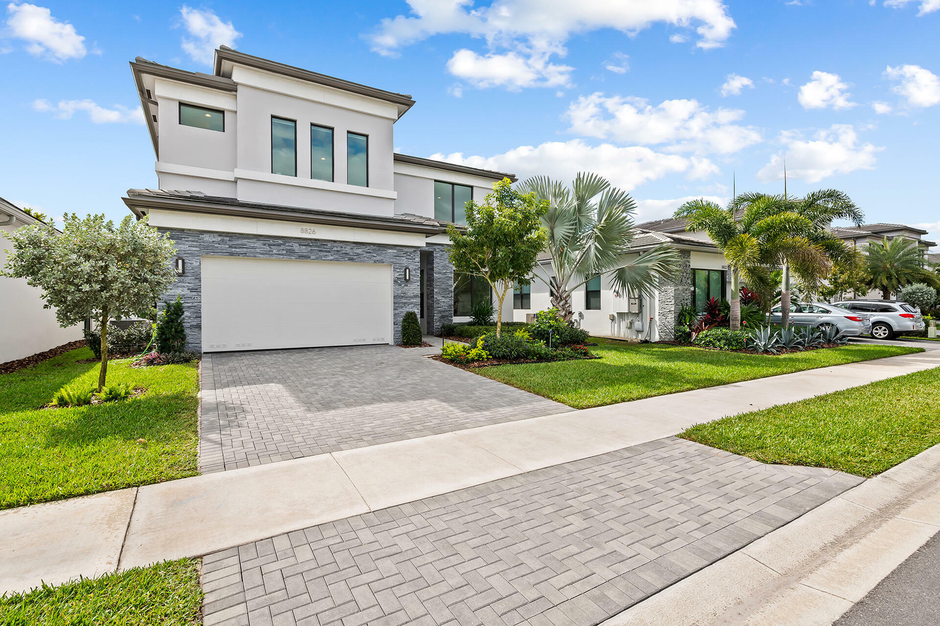 Property Photo: 8826 Quiet Inlet Lane FL 33496