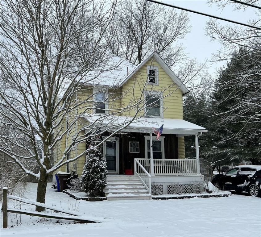 Property Photo:  25 York St.  PA 16125 