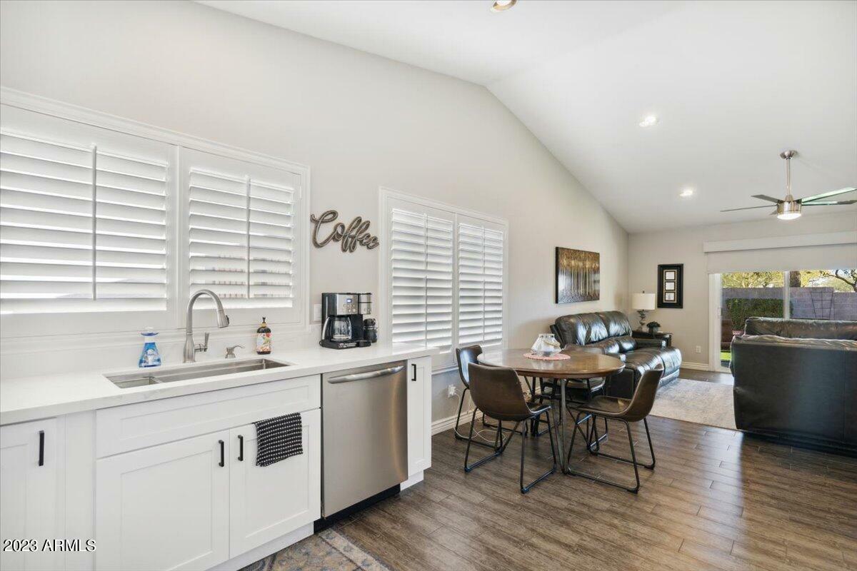 Property Photo: 20017 N 75th Drive AZ 85308