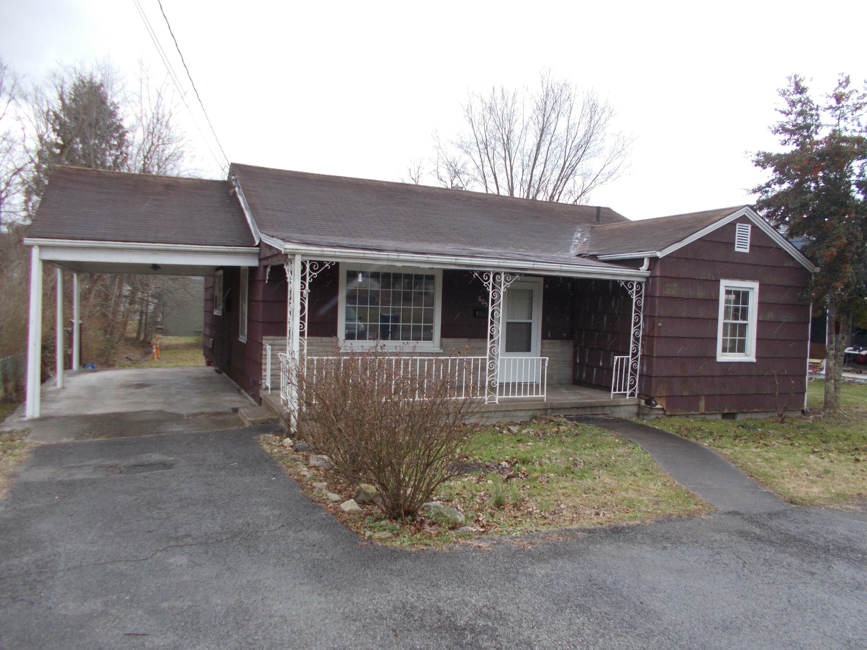 Property Photo:  605 Worchester Avenue  KY 40965 