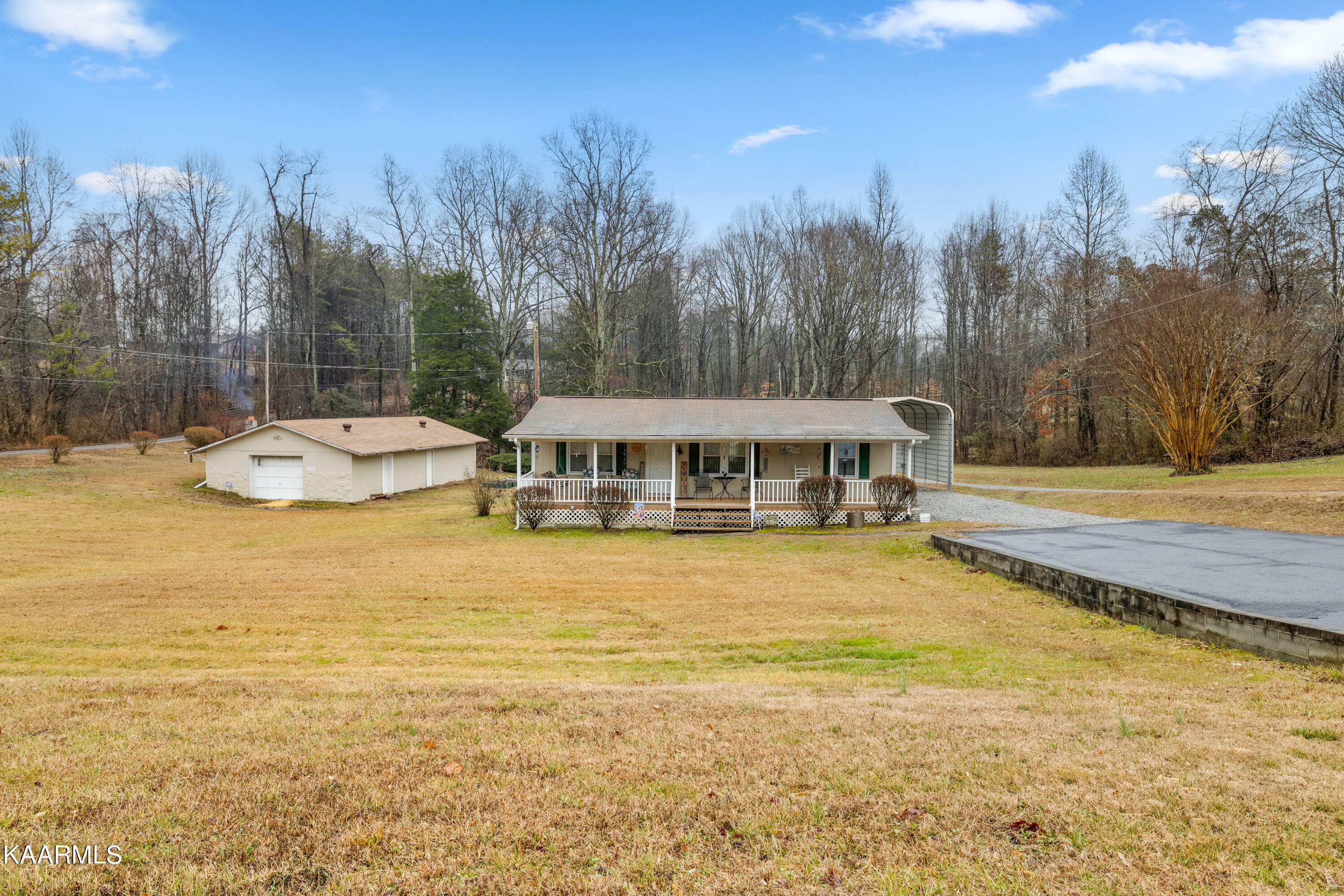 Property Photo:  11314 Yarnell Rd  TN 37932 