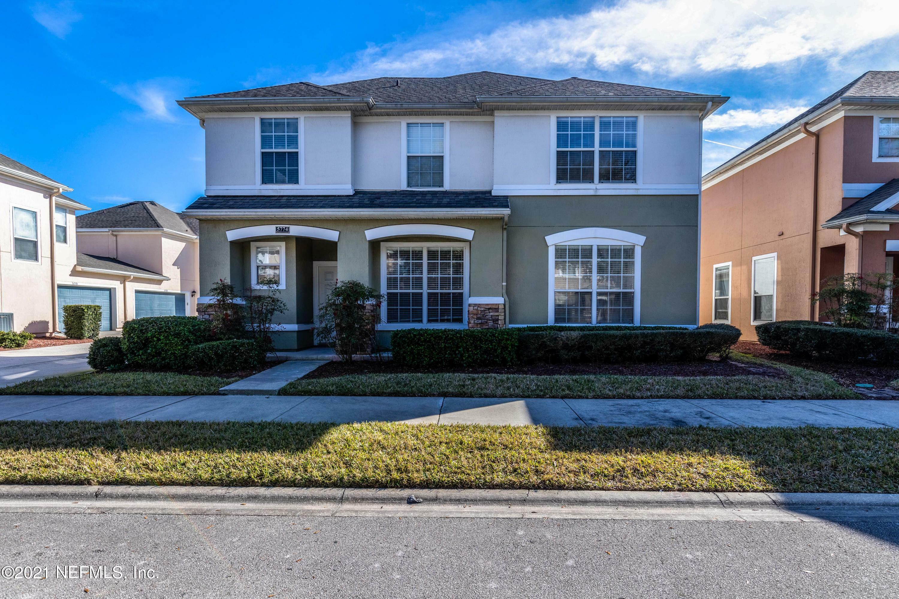 Property Photo:  5774 Parkstone Crossing Drive  FL 32258 