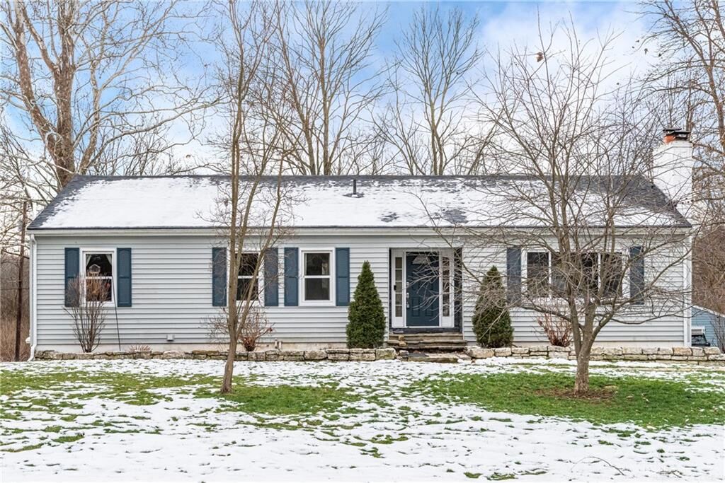 Property Photo:  1380 Old Country Drive  OH 45414 