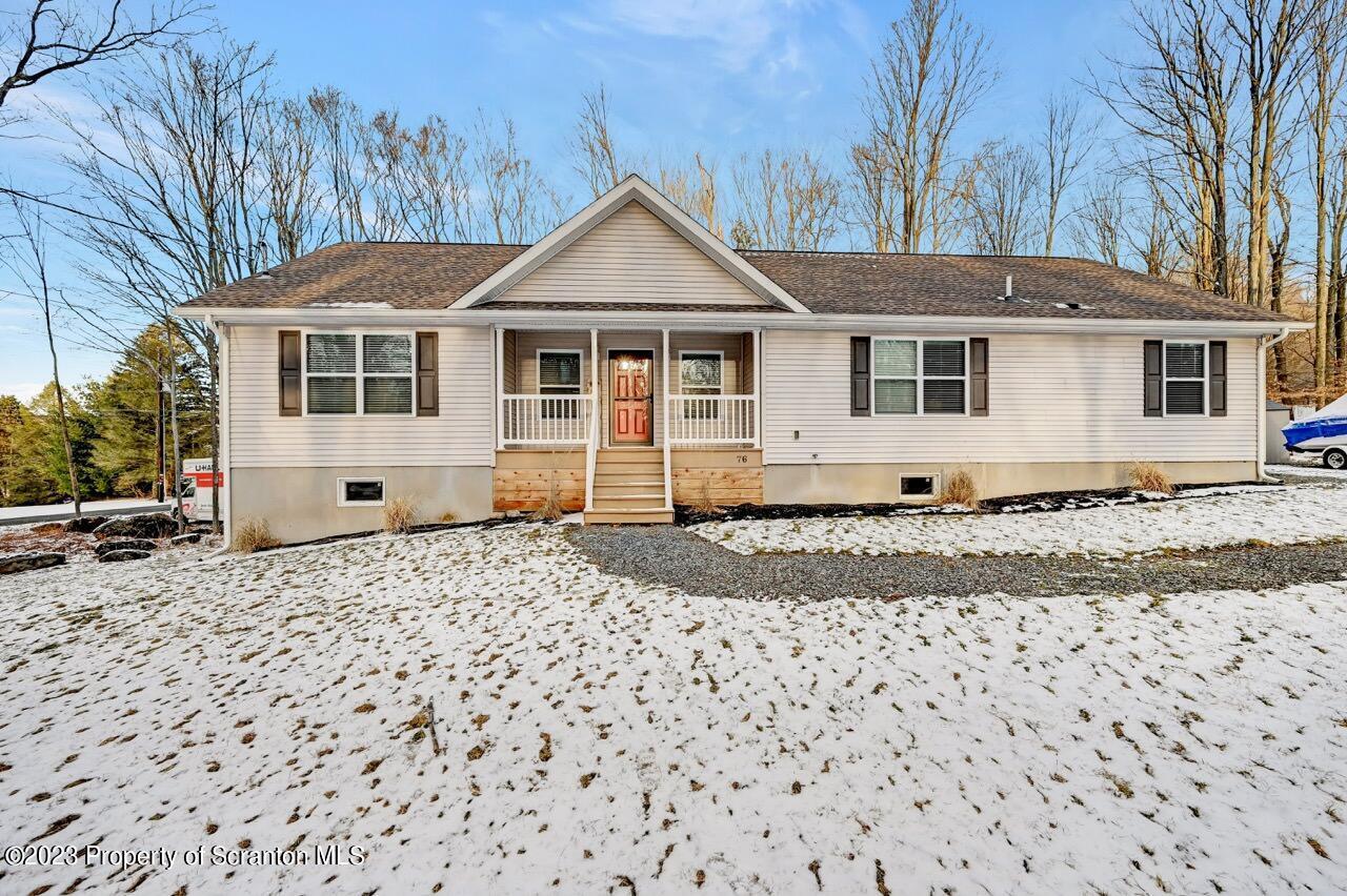 Property Photo: 76 Hemlock Drive PA 18444