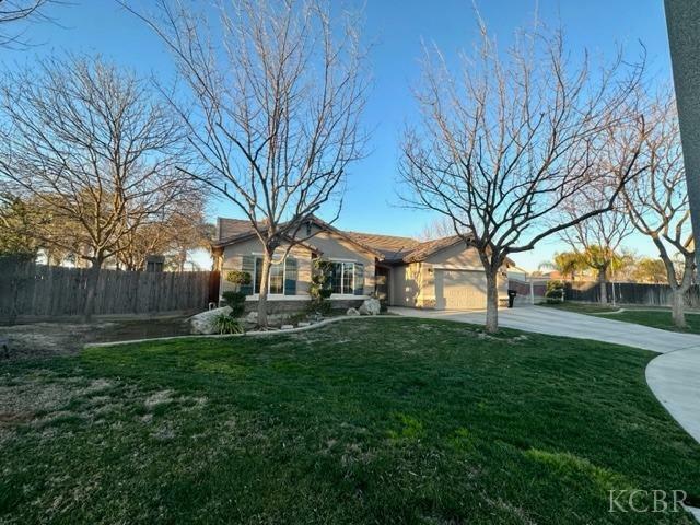 2106 N Vine Circle  Hanford CA 93230 photo