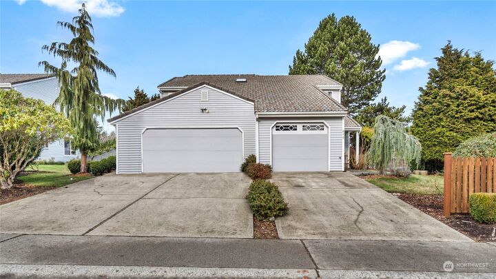 Property Photo:  846 S 310th Place  WA 98003 