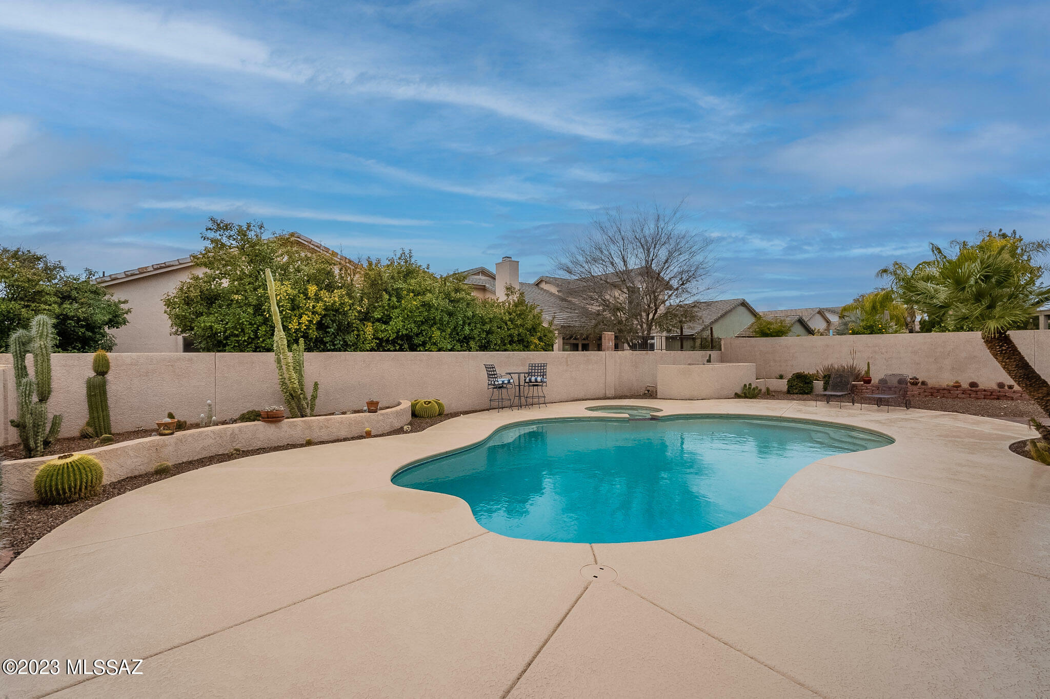 Property Photo:  11077 N Cloud View Place  AZ 85737 