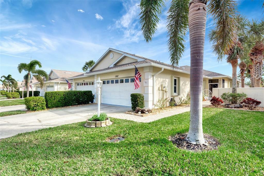 Property Photo:  1747 Fountain View Circle  FL 34292 