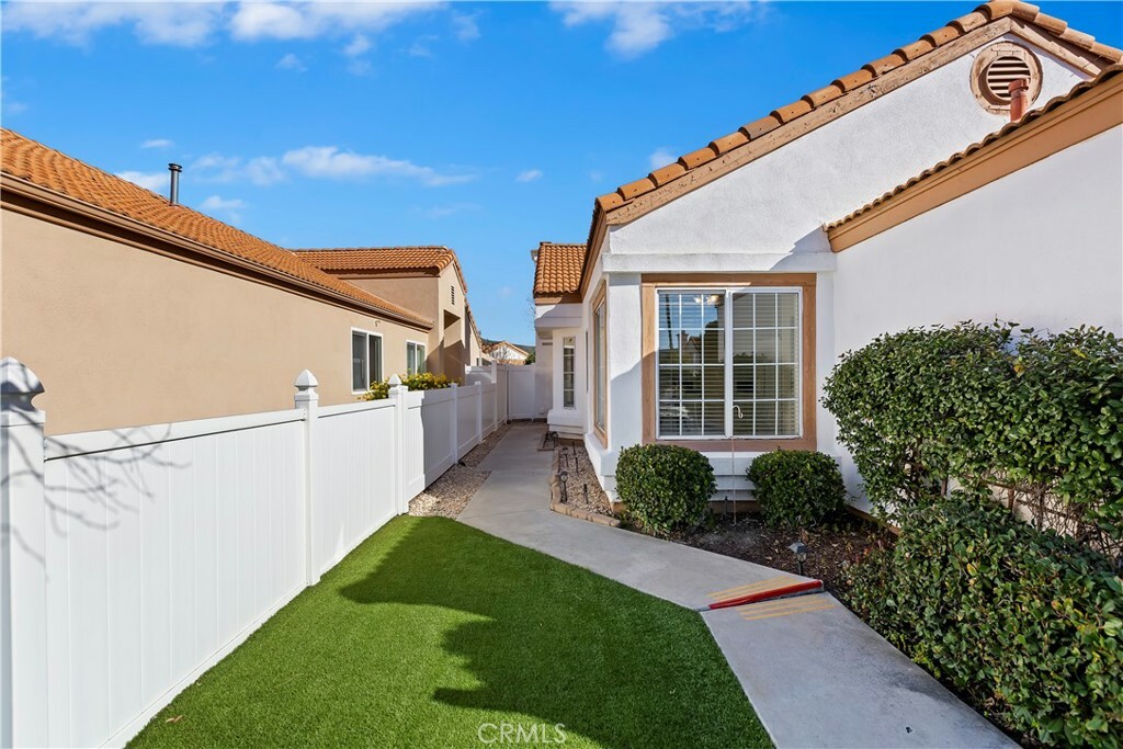 Property Photo:  28036 Lemonwood Dr  CA 92584 