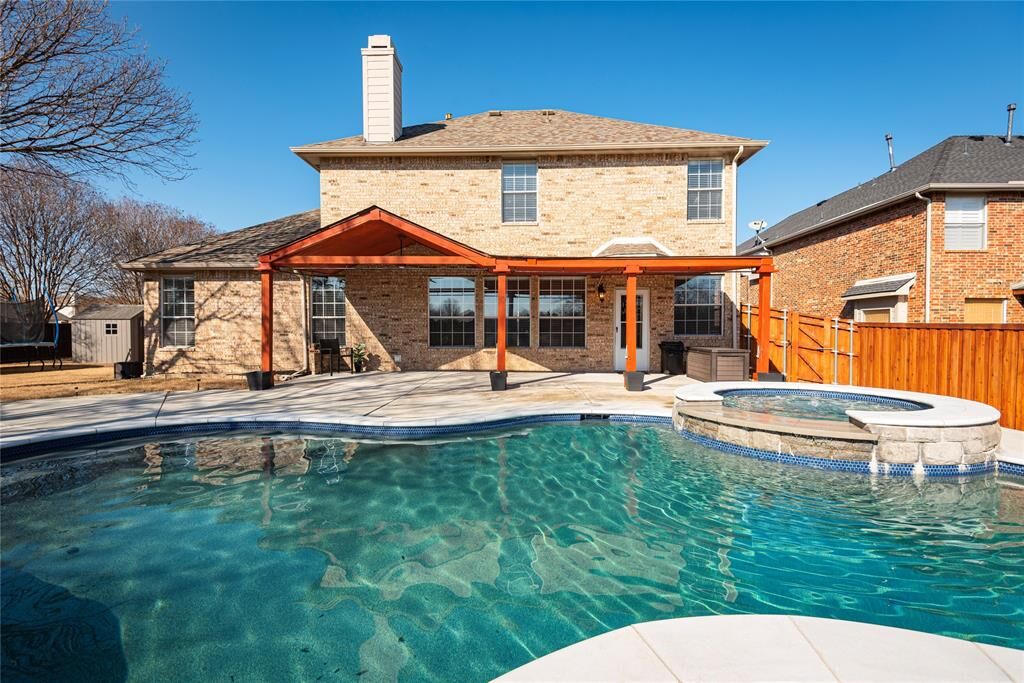Property Photo:  1402 Shelborn Drive  TX 75002 