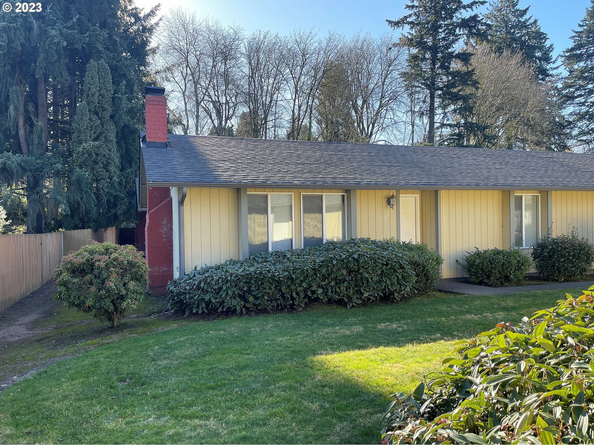 Property Photo:  3903 E 18th St 24  WA 98661 