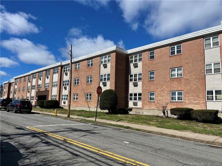 45 Monroe Street A13  Bridgeport CT 06605 photo