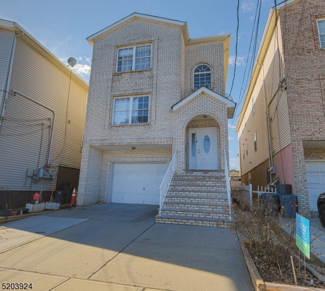 Property Photo:  614 Bond St  NJ 07206 