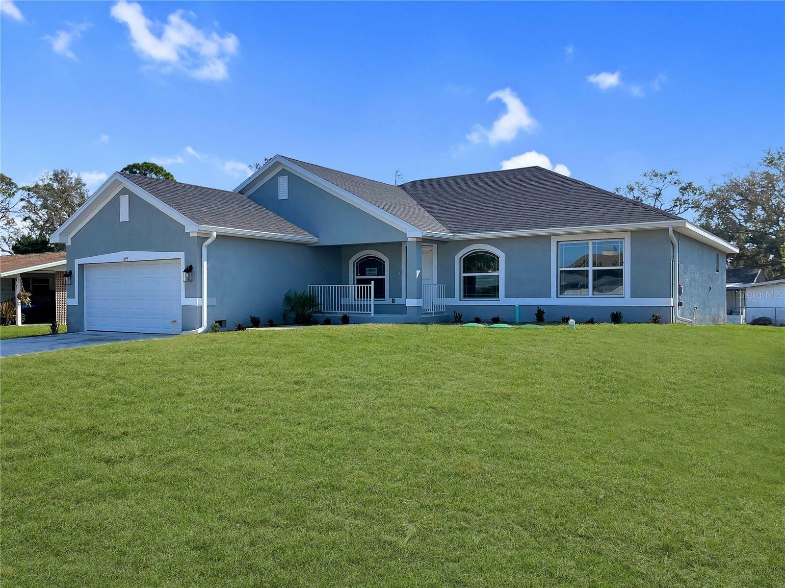 Property Photo: 695 Clematis Road FL 34293
