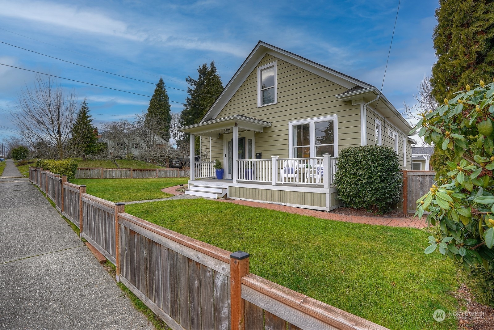 Property Photo:  4121 N 16th Street  WA 98406 