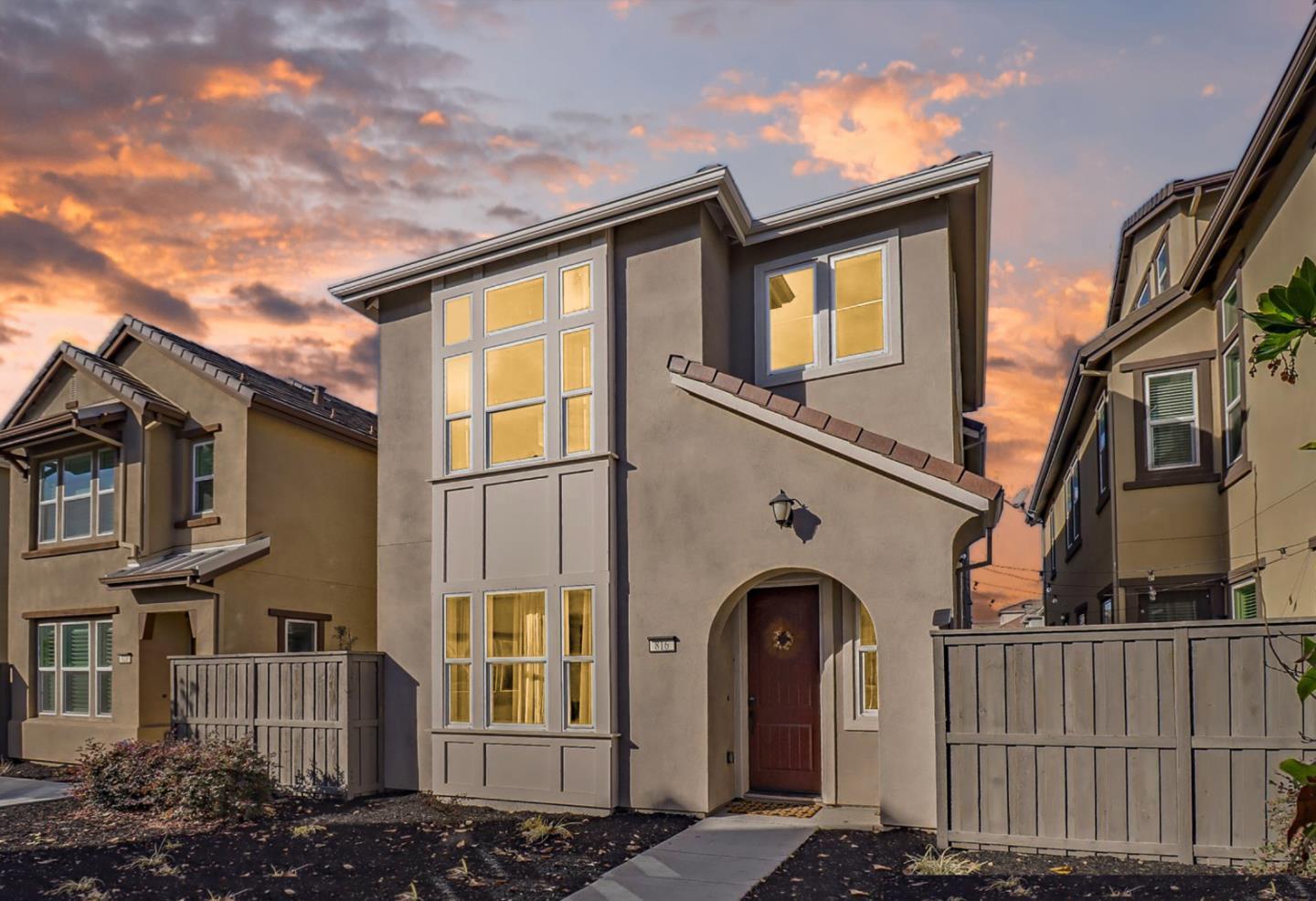 Property Photo: 816 Rosepoint Loop CA 95123