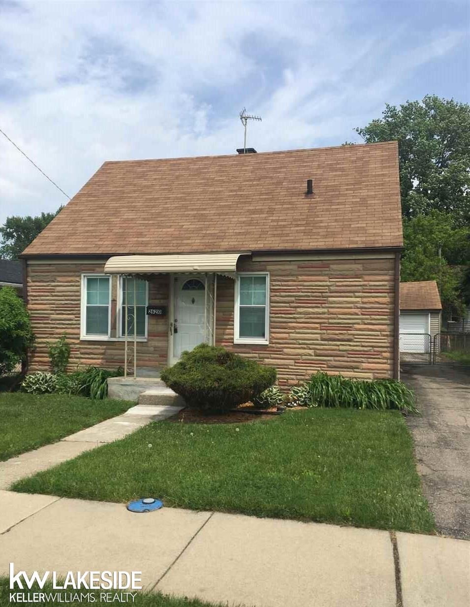 Property Photo: 26210 Clancy MI 48066