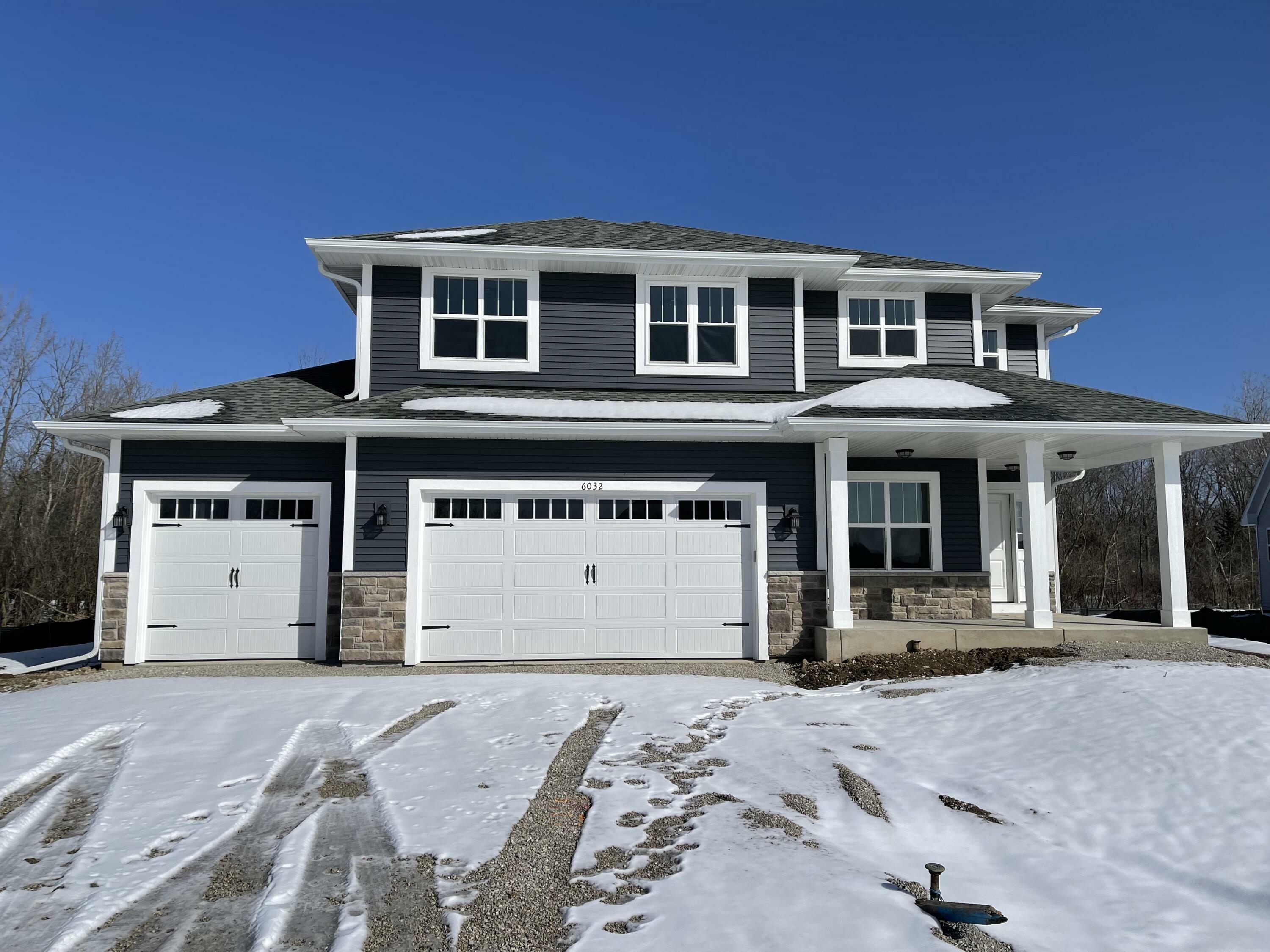 Property Photo: 6032 Fox Run Ln WI 53406