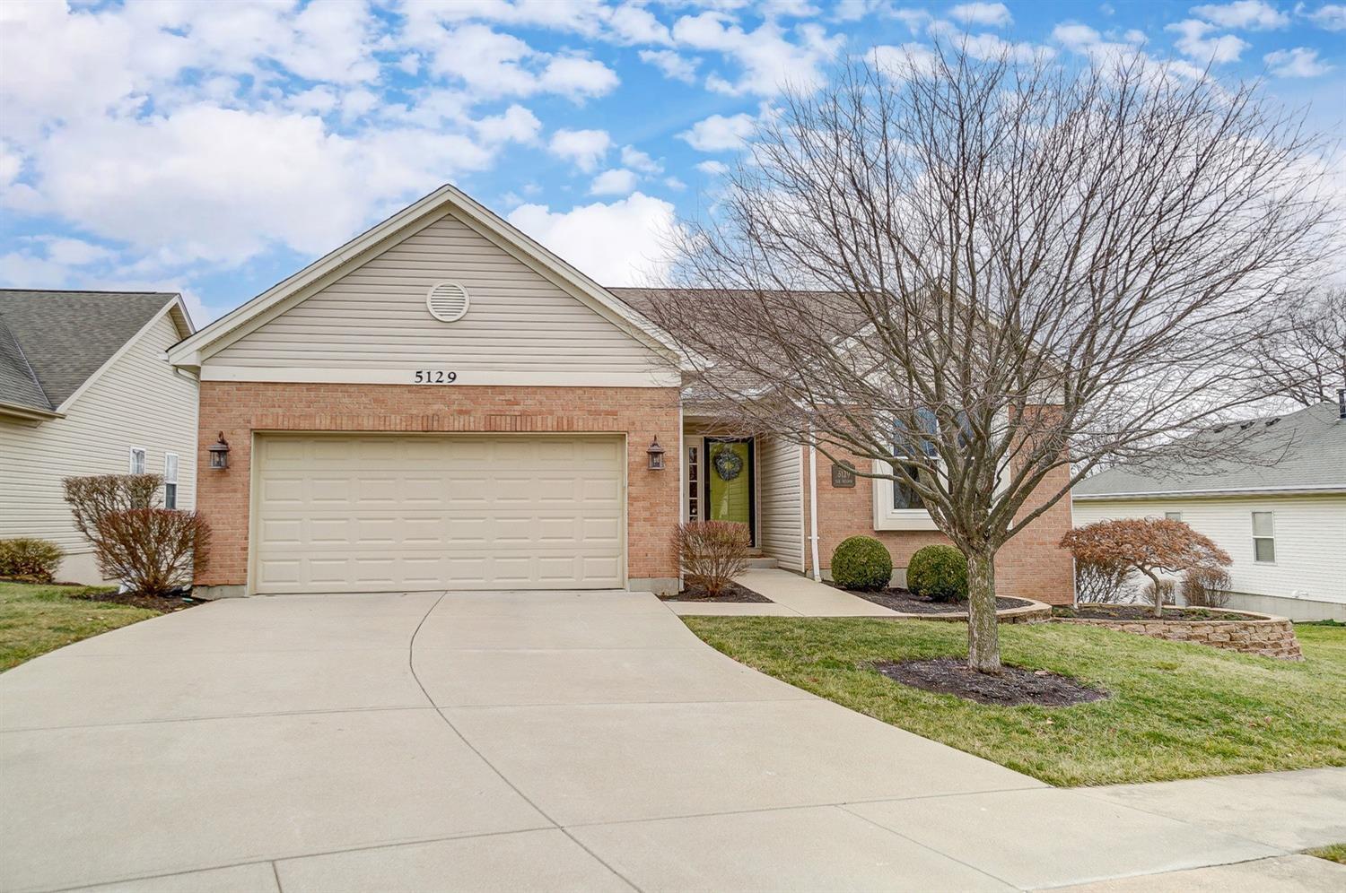 Property Photo: 5129 Elk Meadow Ct OH 45011