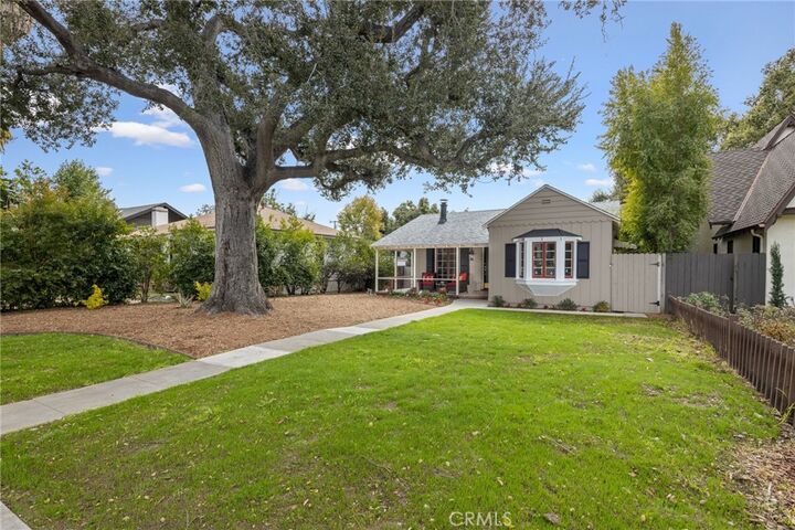 Property Photo:  212 Monroe Place  CA 91016 