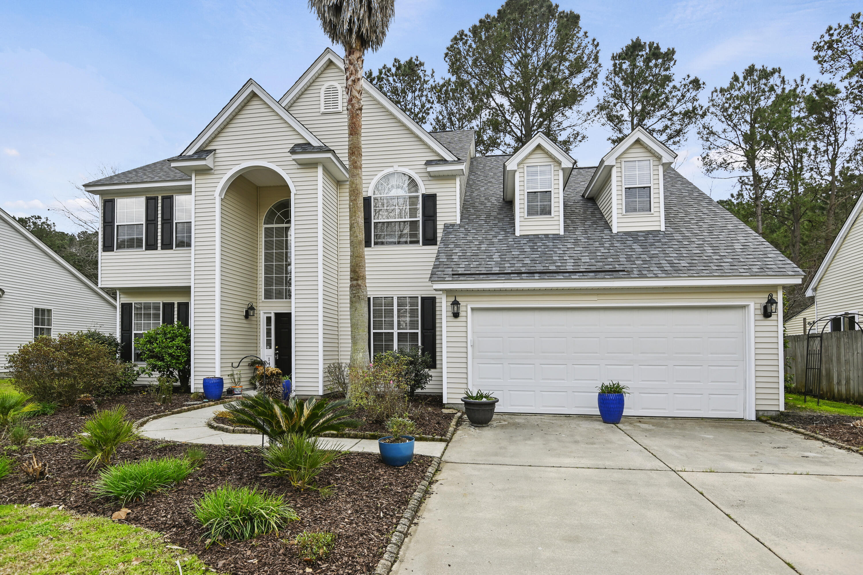 Property Photo: 1425 Endicot Way SC 29466