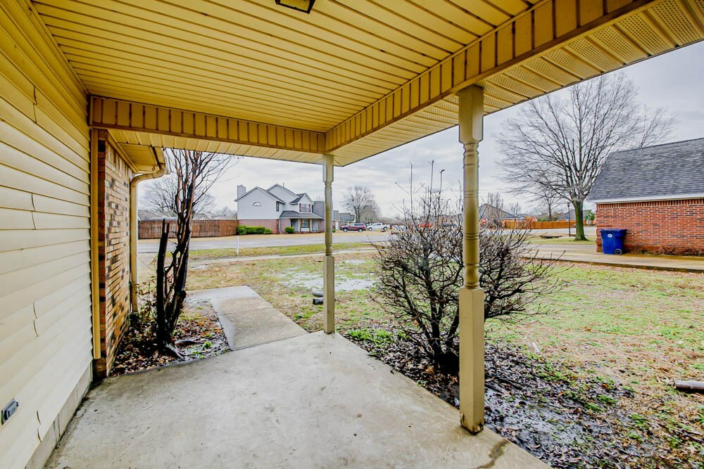 Property Photo:  610 White Oak Drive  AR 72364 