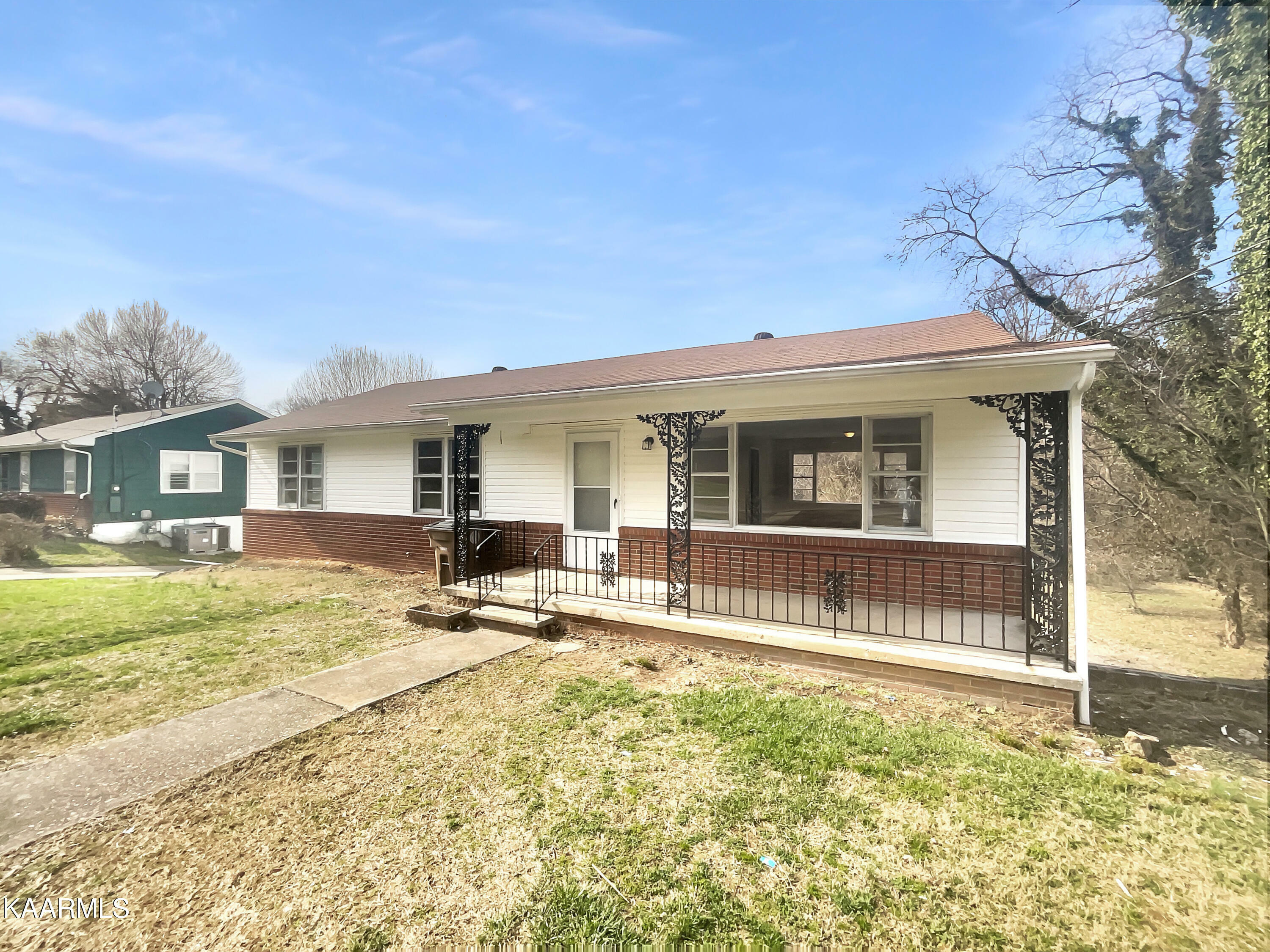 Property Photo:  3515 Lilac Ave  TN 37914 