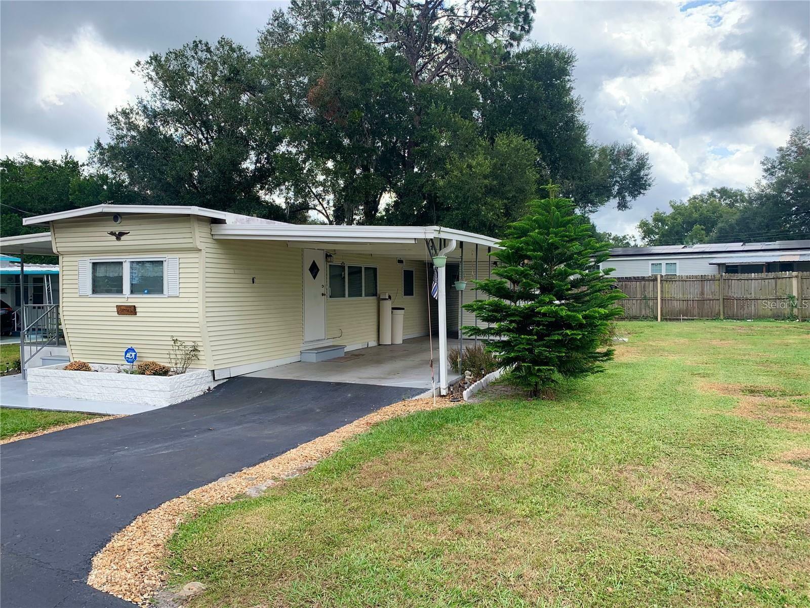 Property Photo:  37432 Hammond Drive  FL 33541 