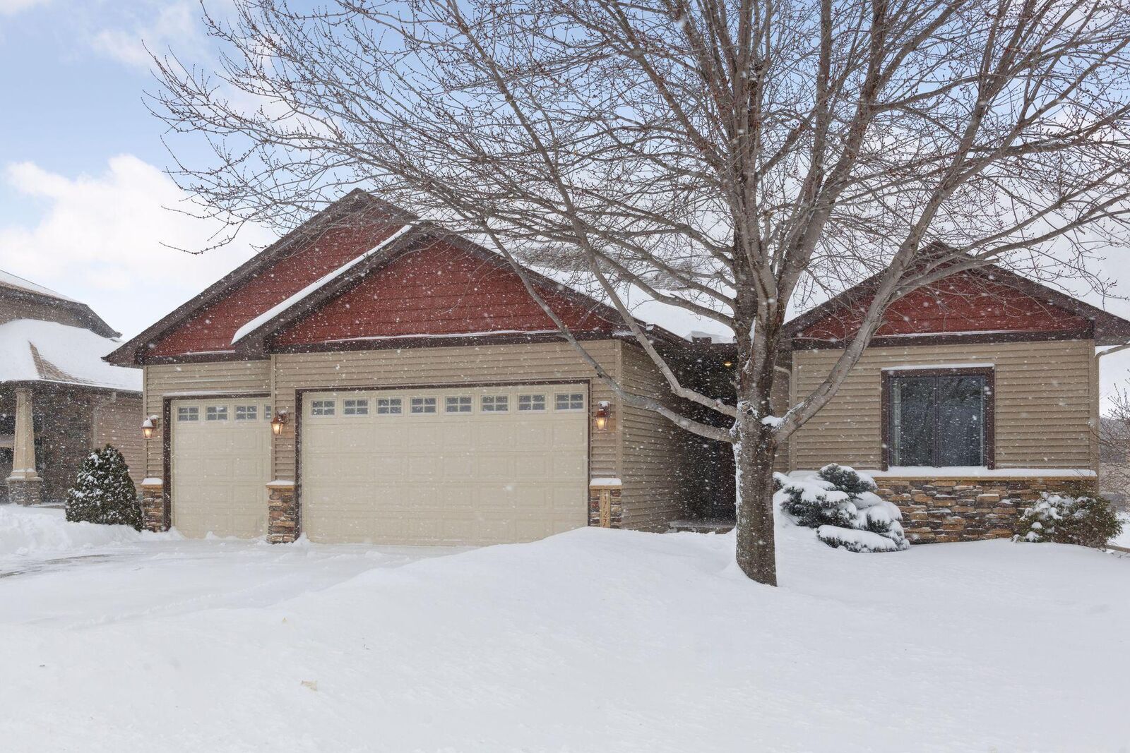 Property Photo: 1727 Caspian Lane MN 55379