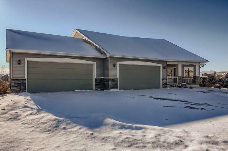 19280 Castle Court  Empire Twp MN 55024 photo