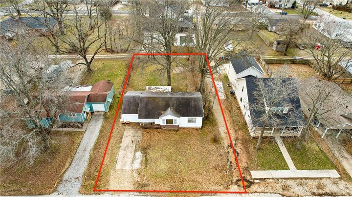 409 NW 7th Street  Bentonville AR 72712 photo